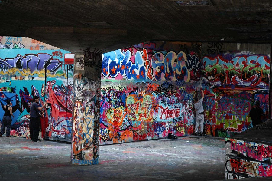 01.uk-art-graffiti